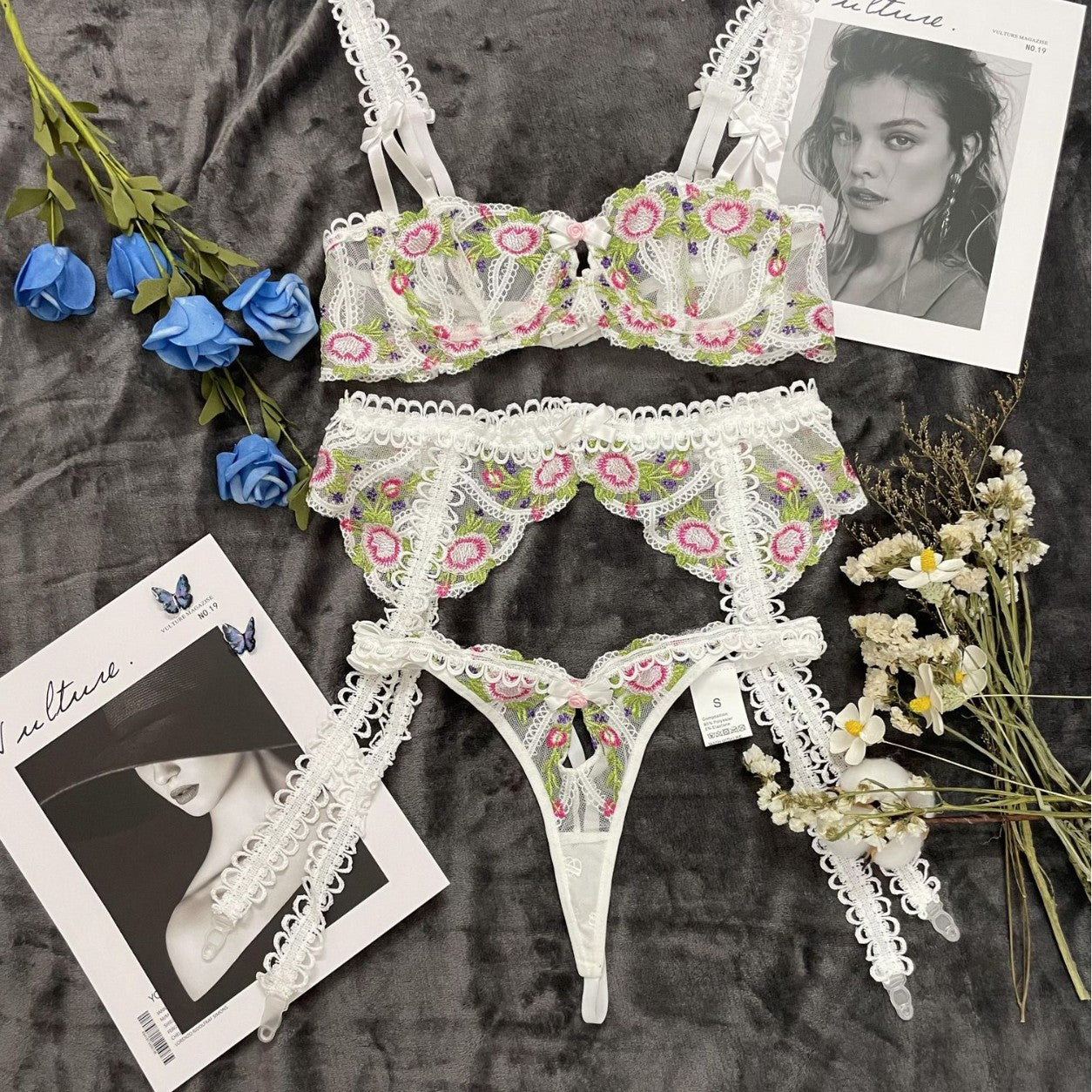 Kawaii Flower In Heart Mesh Bra Set