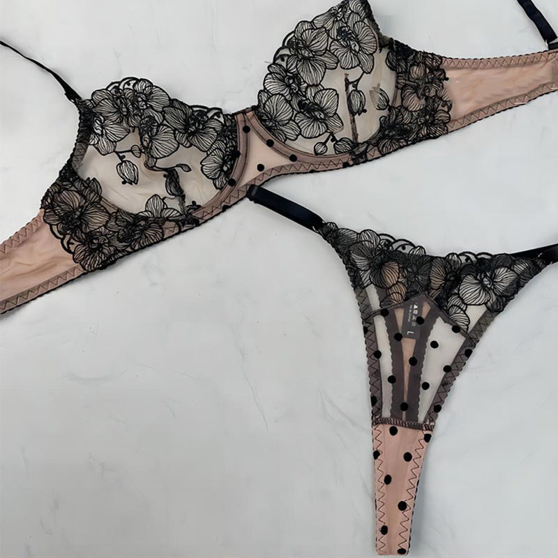 フラワーローズブラセット