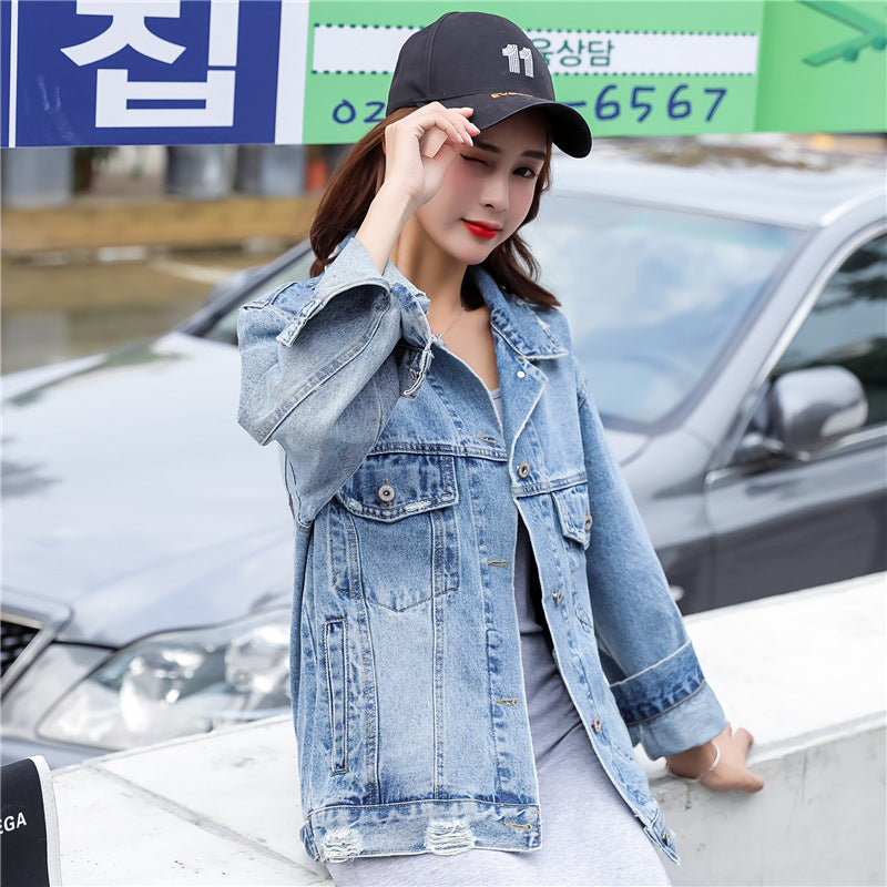 Lockere, bestickte Jacke im Hongkong-Stil