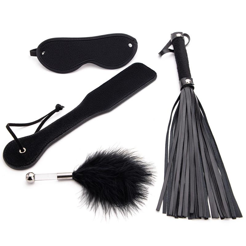 Femdom Whipper Queen - Femdom Gear Set