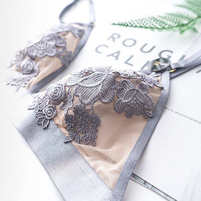BH- und Höschen-Sets mit transparenter Mesh-Spitze und Blumenstickerei
