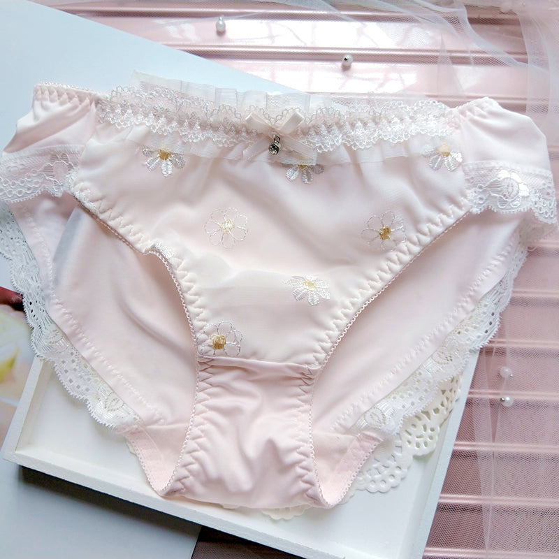 3pcs-Kawaii Peachy Sweet White Kiss Me Panty