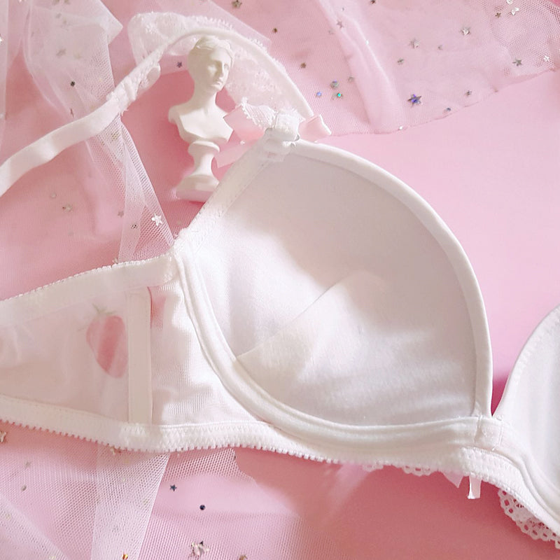 Japanese Strawberry Lace And Underwire Gather Bra Set