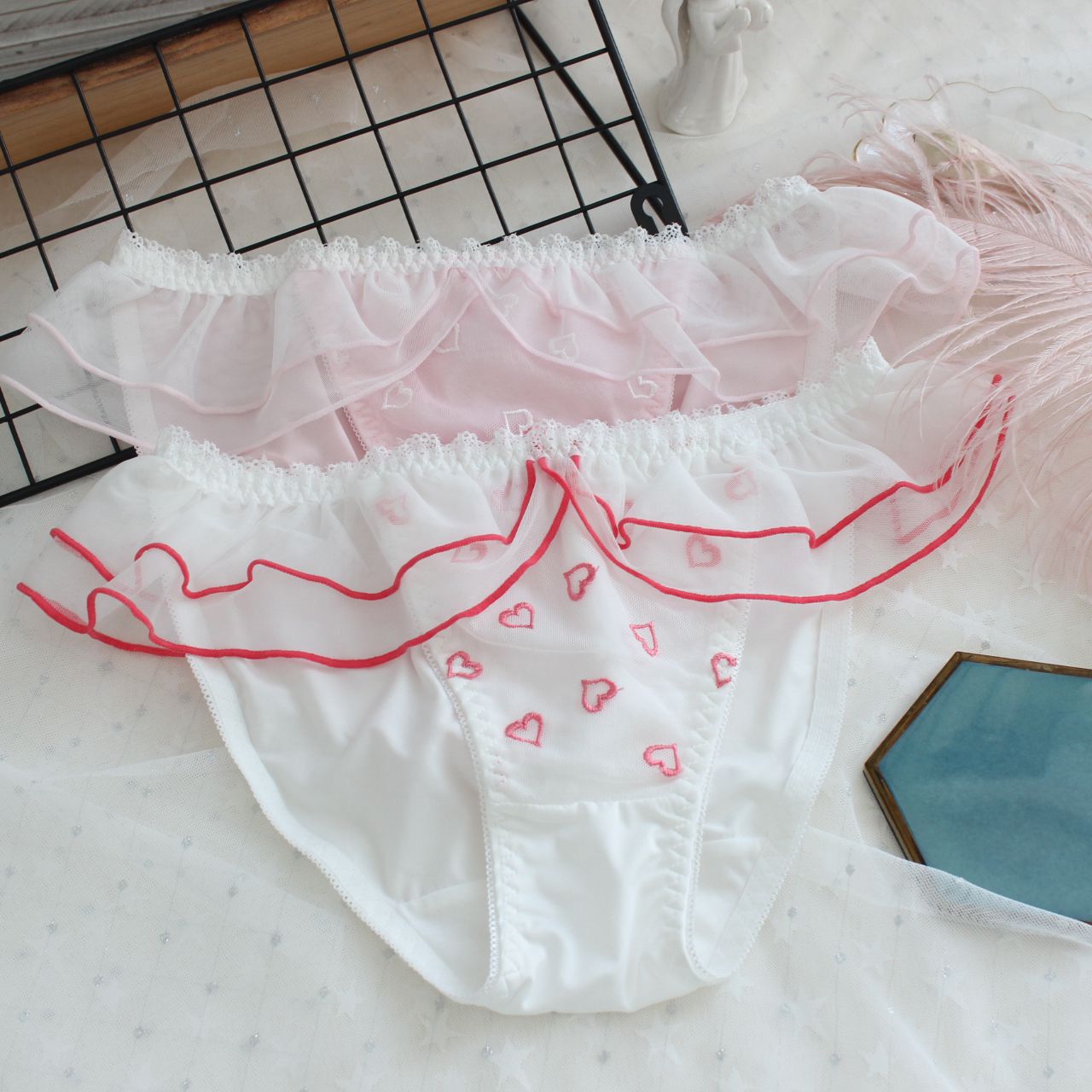 2pcs-Kawaii Girl Bow White Kiss Me Panty