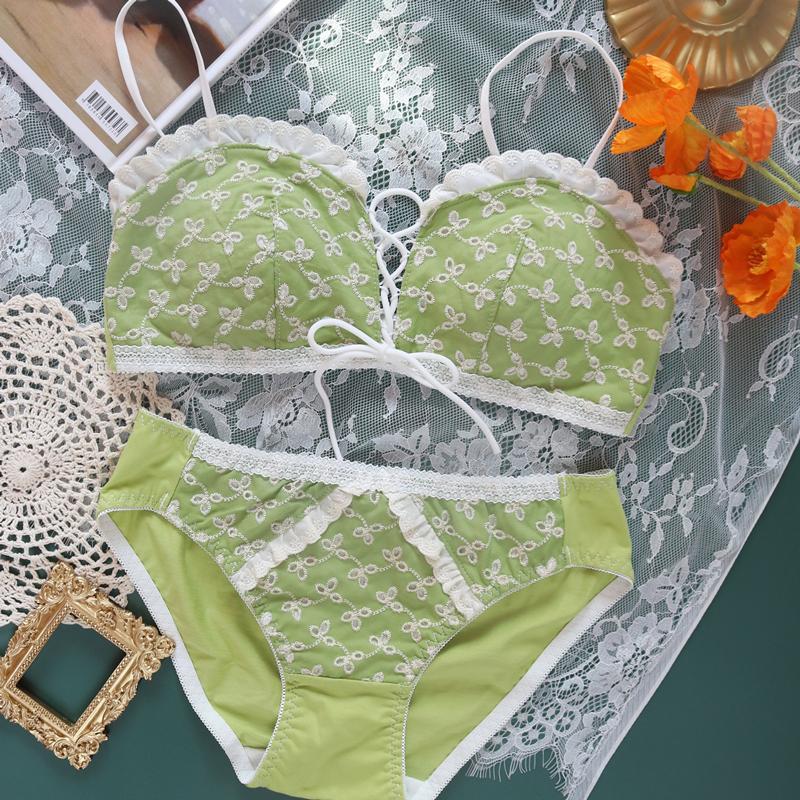 Japanese Kawaii Girly Green Lace Up Tube Top Lingerie Set