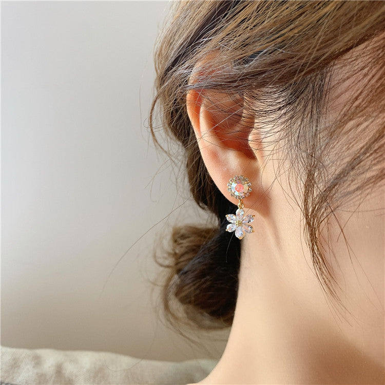 Korean retro wild flower earrings