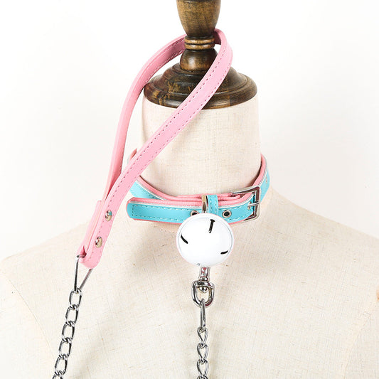Glöckchen-Halsband mit Pastell-Riemen