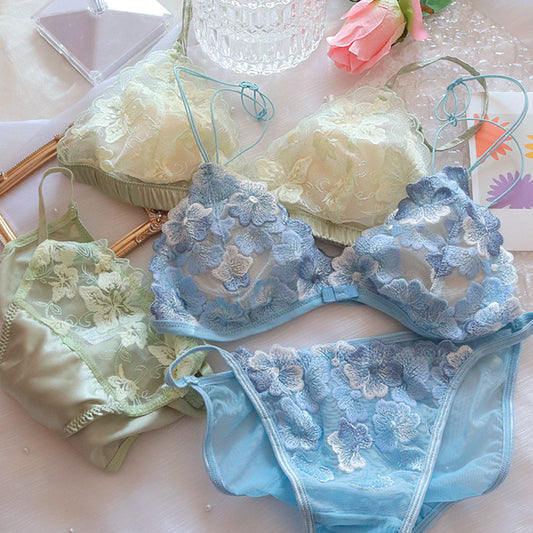 Süßes, transparentes, besticktes Lover-Baby-Bralette-Set mit niedlichen Blumen