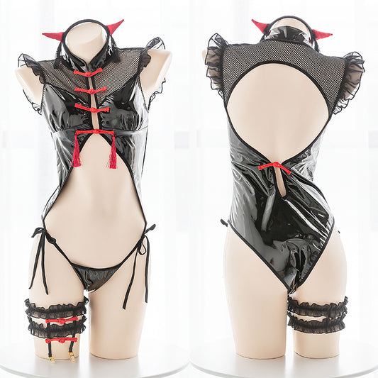 Japanischer Sexy Leder-Bondage-Body mit Knöpfen 