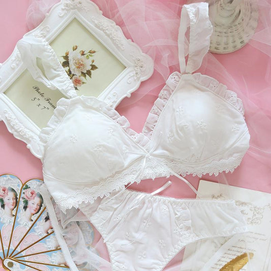 Japanese thin no steel ring Mori style retro embroidery flower triangle cup bra set
